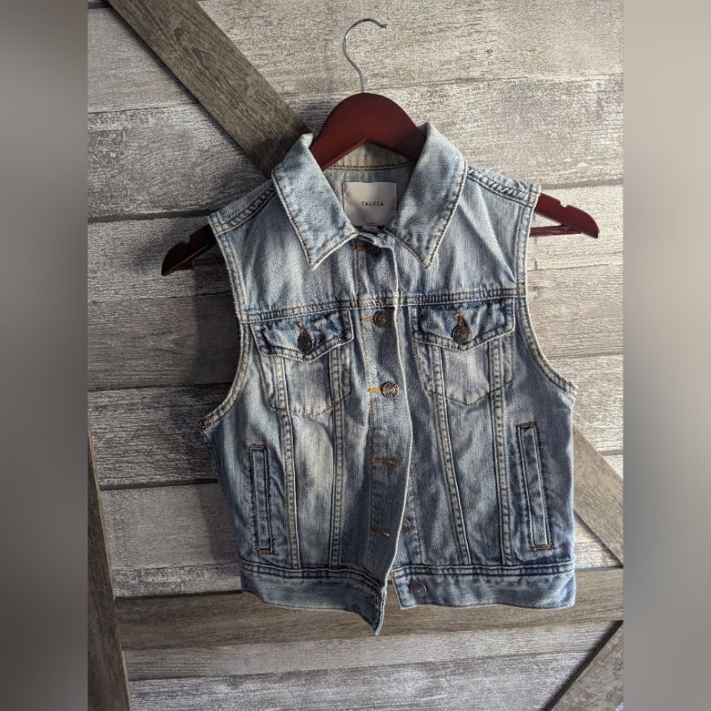 Aritzia Talula Denim Vest